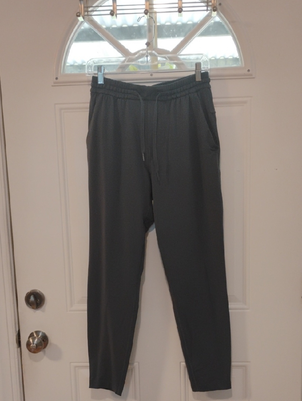 Lululemon Men's Dark Gray Drawstring Casual Pants size Small